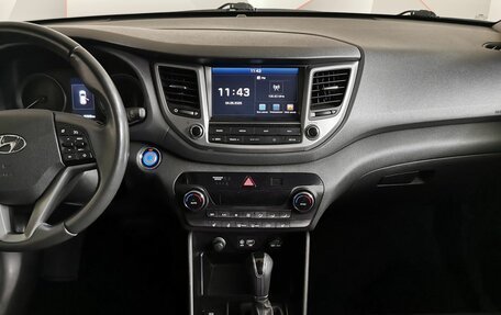 Hyundai Tucson III, 2018 год, 1 875 000 рублей, 11 фотография