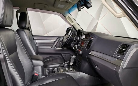 Mitsubishi Pajero IV, 2013 год, 1 899 000 рублей, 9 фотография