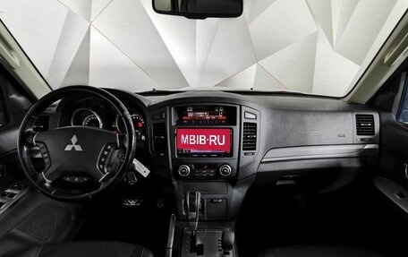 Mitsubishi Pajero IV, 2013 год, 1 899 000 рублей, 10 фотография