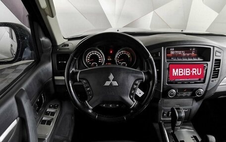 Mitsubishi Pajero IV, 2013 год, 1 899 000 рублей, 15 фотография