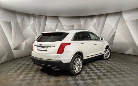 Cadillac XT5 I рестайлинг, 2016 год, 2 393 000 рублей, 2 фотография