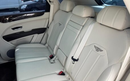 Bentley Bentayga I, 2022 год, 19 845 000 рублей, 11 фотография