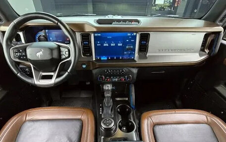 Ford Bronco, 2022 год, 4 600 000 рублей, 7 фотография