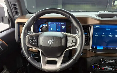 Ford Bronco, 2022 год, 4 600 000 рублей, 9 фотография