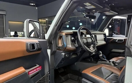 Ford Bronco, 2022 год, 4 600 000 рублей, 5 фотография