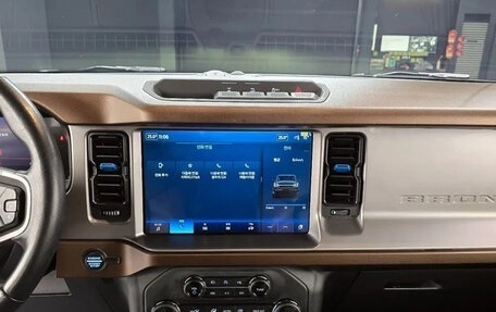 Ford Bronco, 2022 год, 4 600 000 рублей, 10 фотография