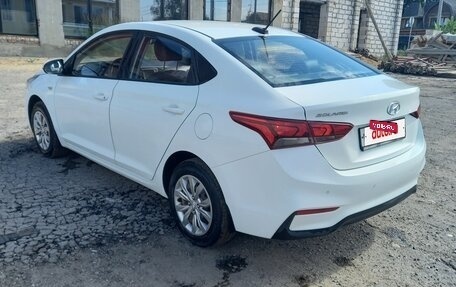 Hyundai Solaris II рестайлинг, 2018 год, 1 290 000 рублей, 6 фотография
