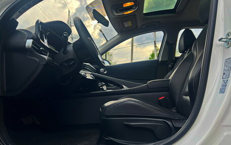 Hyundai Elantra, 2023 год, 2 390 000 рублей, 27 фотография