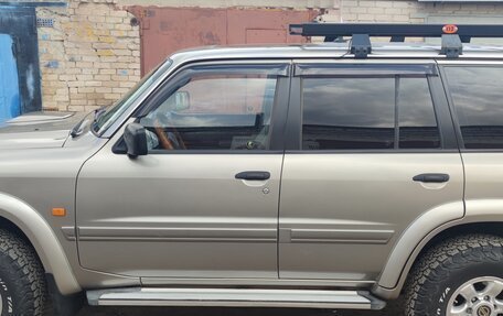 Nissan Patrol, 2002 год, 1 250 000 рублей, 16 фотография