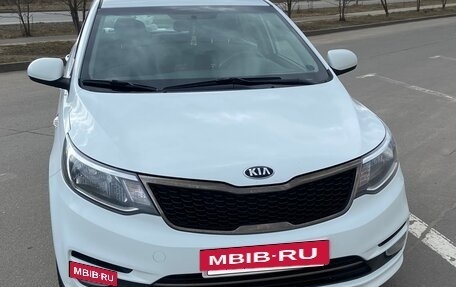 KIA Rio III рестайлинг, 2016 год, 950 000 рублей, 3 фотография