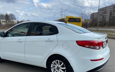 KIA Rio III рестайлинг, 2016 год, 950 000 рублей, 19 фотография
