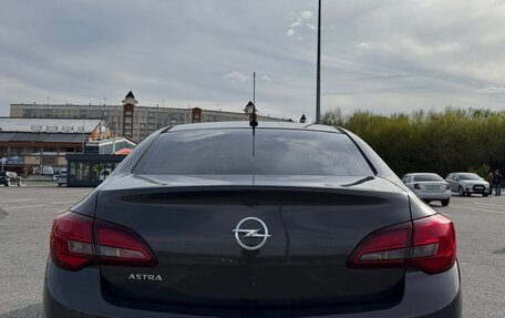 Opel Astra J, 2014 год, 990 000 рублей, 14 фотография
