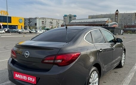 Opel Astra J, 2014 год, 990 000 рублей, 13 фотография