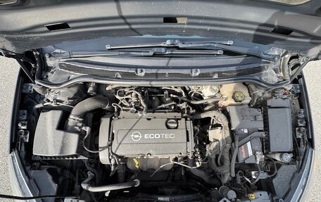 Opel Astra J, 2014 год, 990 000 рублей, 24 фотография