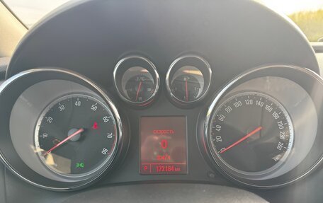 Opel Astra J, 2014 год, 990 000 рублей, 34 фотография