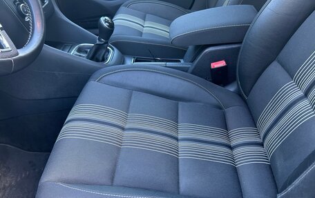 Volkswagen Golf VI, 2012 год, 900 000 рублей, 5 фотография