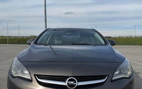 Opel Astra J, 2014 год, 990 000 рублей, 40 фотография