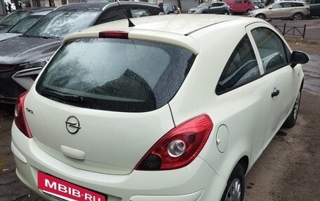 Opel Corsa D, 2011 год, 550 000 рублей, 2 фотография