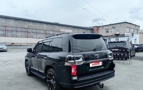 Toyota Land Cruiser 200, 2020 год, 9 900 000 рублей, 8 фотография