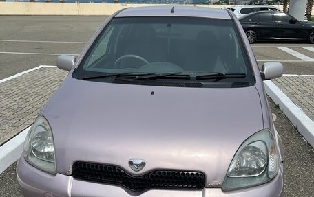 Toyota Vitz, 2000 год, 333 000 рублей, 2 фотография