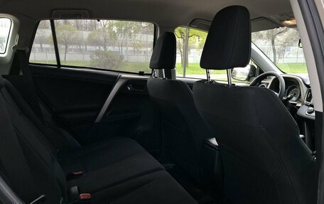 Toyota RAV4, 2014 год, 2 090 000 рублей, 19 фотография