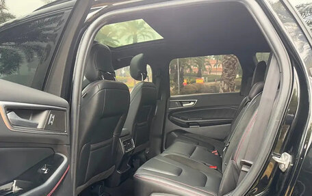 Ford Edge II рестайлинг, 2021 год, 2 350 000 рублей, 9 фотография