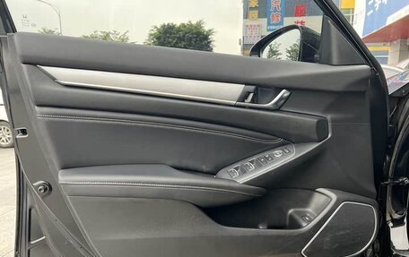 Honda Inspire, 2022 год, 2 130 000 рублей, 19 фотография