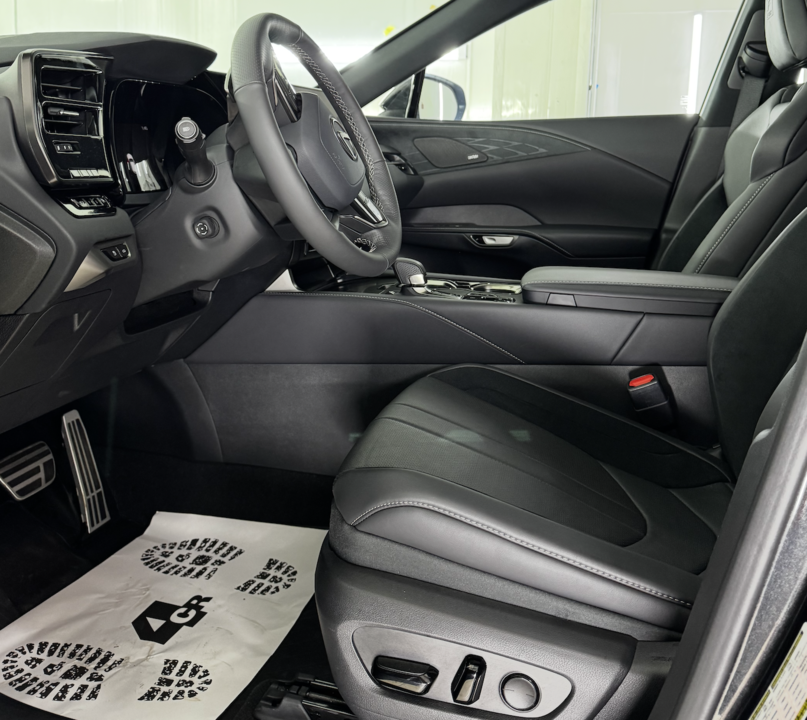 Lexus RX IV рестайлинг, 2024 год, 10 200 000 рублей, 15 фотография