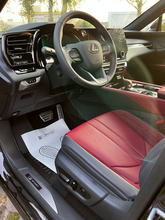 Lexus RX IV рестайлинг, 2024 год, 9 800 000 рублей, 11 фотография