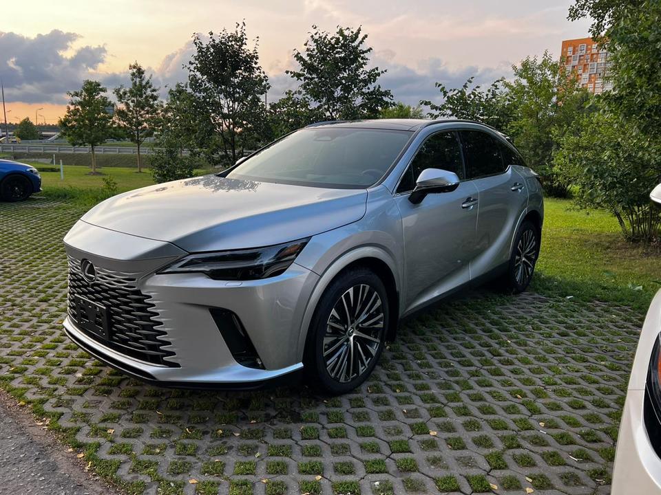 Lexus RX IV рестайлинг, 2024 год, 10 200 000 рублей, 4 фотография