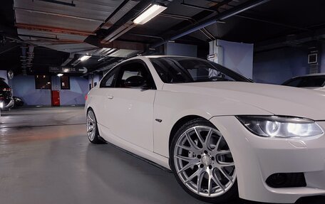 BMW 3 серия, 2008 год, 2 100 000 рублей, 1 фотография