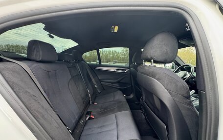 BMW 5 серия, 2018 год, 3 837 000 рублей, 31 фотография