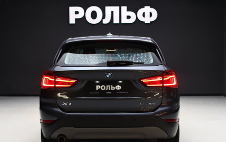 BMW X1, 2018 год, 2 400 000 рублей, 4 фотография