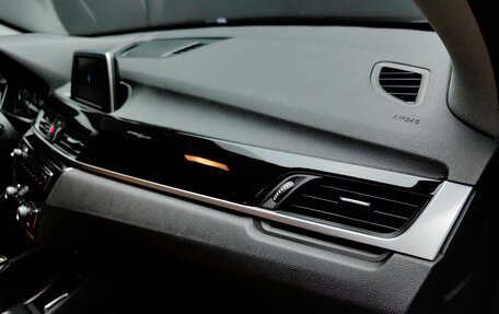 BMW X1, 2018 год, 2 400 000 рублей, 33 фотография