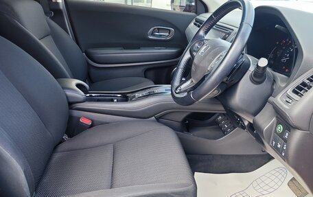 Honda Vezel, 2017 год, 1 625 000 рублей, 8 фотография