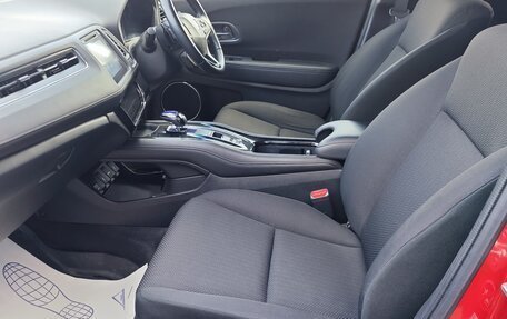 Honda Vezel, 2017 год, 1 625 000 рублей, 10 фотография