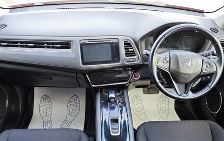 Honda Vezel, 2017 год, 1 625 000 рублей, 11 фотография