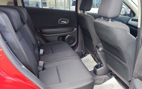 Honda Vezel, 2017 год, 1 625 000 рублей, 14 фотография