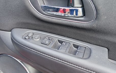 Honda Vezel, 2017 год, 1 625 000 рублей, 12 фотография