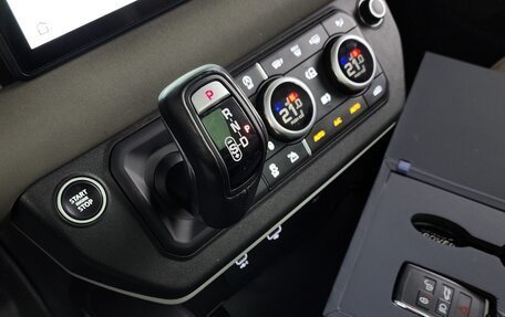 Land Rover Defender II, 2021 год, 6 090 000 рублей, 14 фотография