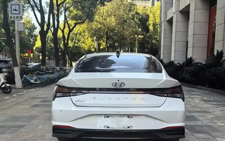 Hyundai Elantra, 2021 год, 1 150 000 рублей, 5 фотография
