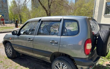 Chevrolet Niva I рестайлинг, 2004 год, 420 000 рублей, 24 фотография