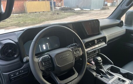 Toyota Land Cruiser Prado, 2024 год, 9 500 000 рублей, 5 фотография