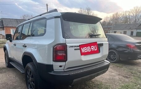 Toyota Land Cruiser Prado, 2024 год, 9 500 000 рублей, 3 фотография