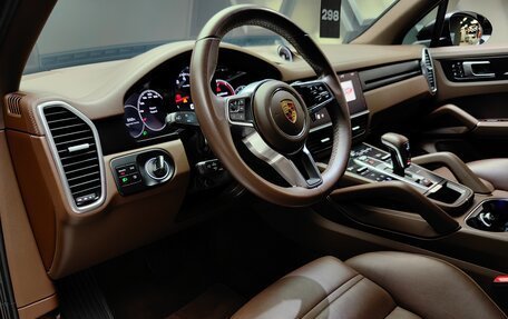 Porsche Cayenne III, 2020 год, 9 500 000 рублей, 17 фотография