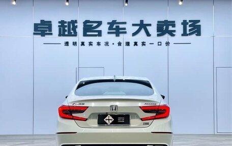 Honda Accord IX рестайлинг, 2022 год, 2 100 000 рублей, 5 фотография
