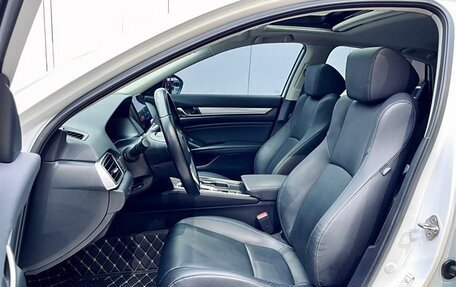 Honda Accord IX рестайлинг, 2022 год, 2 100 000 рублей, 13 фотография