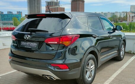 Hyundai Santa Fe III рестайлинг, 2016 год, 2 200 000 рублей, 4 фотография