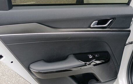 KIA K5, 2021 год, 2 840 000 рублей, 26 фотография