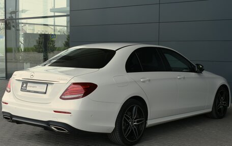 Mercedes-Benz E-Класс, 2018 год, 3 627 000 рублей, 6 фотография